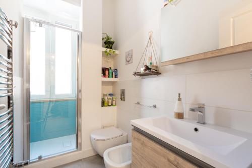 GuestHost - San Giovanni Comfy Apartment, Rom (Foto 9)