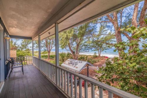 Casa Del Sol - Private Beachfront, Pool Table in Indian Rocks Beach (Florida)