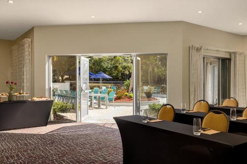 크라운 플라자 올랜도 - 레이크 부에나 비스타 바이 IHG - 회의실/연회장