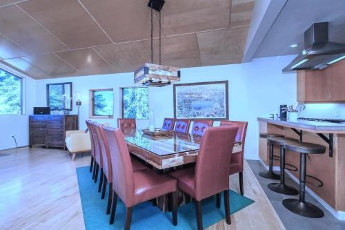 Tahoe Donner Luxury, Sleeps 14, Hot Tub, 3100 Sqft - Lac Tahoe