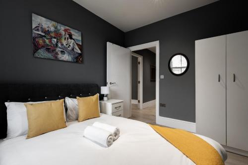 Superb 2 Bedroom Apartment near Edgware Road Station - image 12
