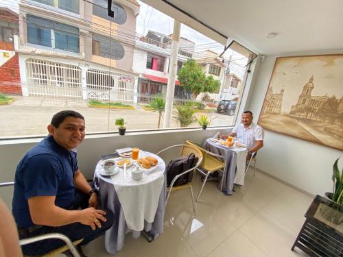 Comida y bebida, Hotel Begonias in Chiclayo