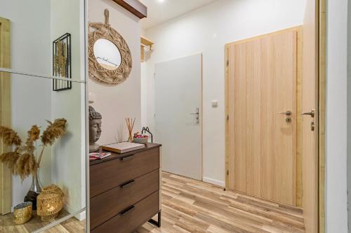 Natural-Style Apartment in The Centre of Bratislava, Bratislava (fotografie 9)