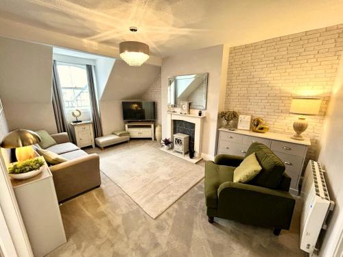 Willesden, Apartment 2, A beautifully furnished and spacious apartment located in the heart of Llandudno, Llandudno (photo 9)