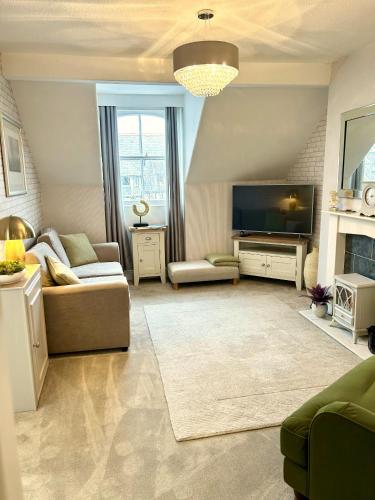 Willesden, Apartment 2, A beautifully furnished and spacious apartment located in the heart of Llandudno, Llandudno (photo 10)