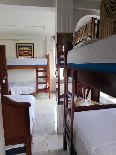 Hotel Rumbo al Sol in Playas Villamil