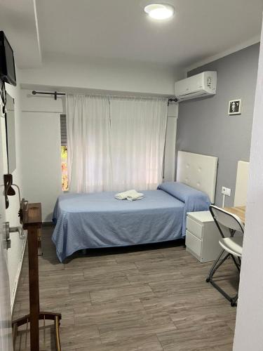 Single Room with Shared Bathroom room in Guesthouse Central