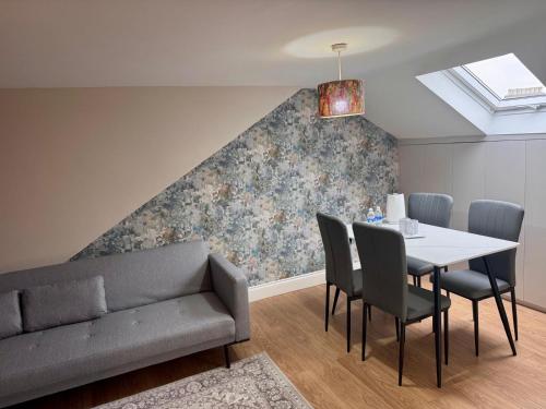 Mandeville Guest House - Buckhurst Hill