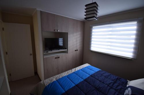 Three-Bedroom House image 4