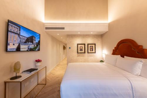 Suite room in Palazzo Doni by Florence Art Apartments