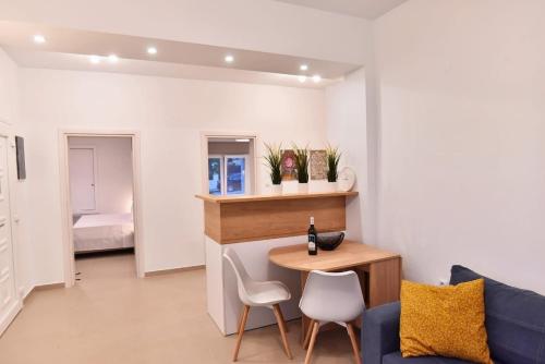 Adams Suite 2 Adams Suite 2