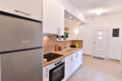 Adams Suite 2 Adams Suite 2