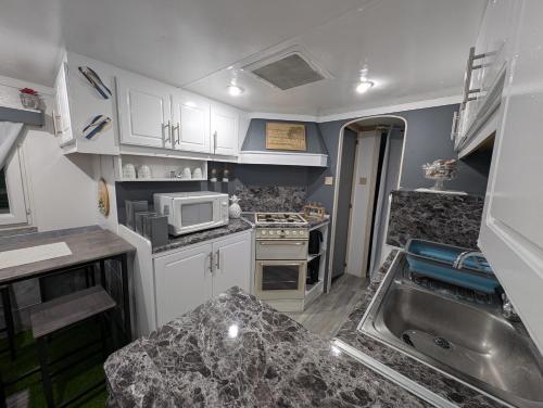 Mobil-home entre terre et mer in Les Loges