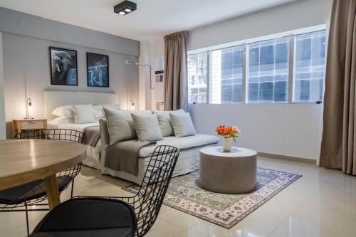 Silvane Modern Studio