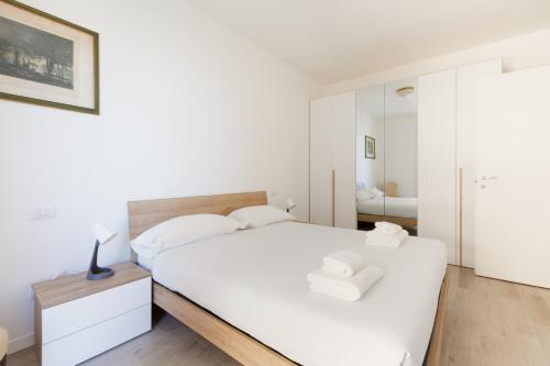 GuestHost - Milano-Affori Balcony Apartment, Mailand (Foto 5)