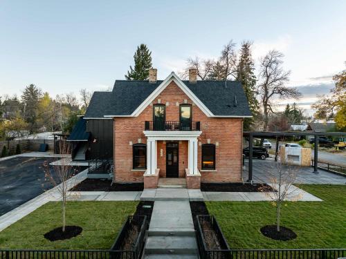 Experience the Romance of The Historic Rouse House — other in East Babcock Street 506, Bozeman United States, 59715