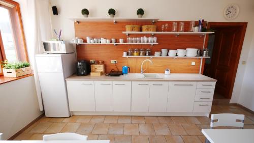 صالة مشتركة/ منطقة التلفزيون, Penzion u Bakuse in Kravsko