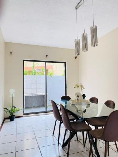 09 Windsor Place in Uvongo Beach