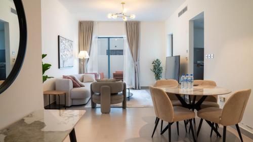 F1 Dream 4br Villa! - Yas Island photo 2