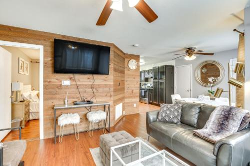 San Diego Home with Patios- Steps to Ocean Beach Park - image 11