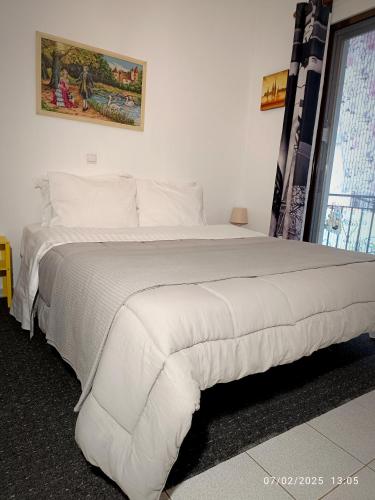 Sofia's Home 9min. Athens Airport