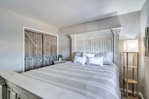 Fountain Hills Home with Pool and Mountain Views