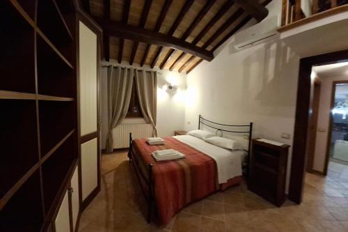 アッシジ Appartamento Ca' di Leo 4つ星 シングルルーム スイート