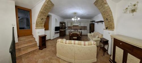 アッシジ Appartamento Ca' di Leo 4つ星 シングルルーム スイート