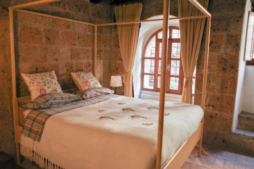 Case di Civita 3