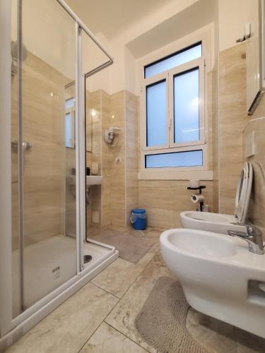 Hotel Emmy - image 8