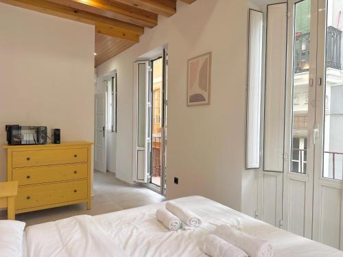 Mercat Suites - image 4