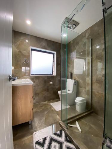 Luxury and nature view stay in Helensville