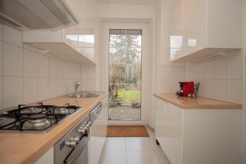 Two Floor Apartment with Garden & BaselCard, Basel (photo 9)