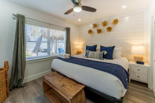 Siesta Key Beach Resort and Suites in Sarasota, USA