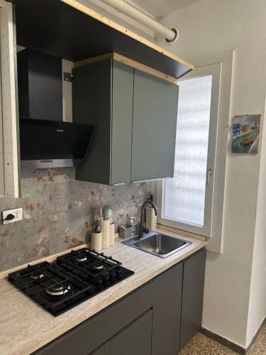 Elegant Coco stay- 10 min to Venice 3