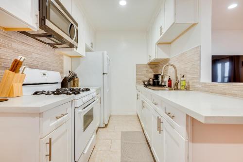 Work and Play Condo with Patio in West Hollywood thumb 2