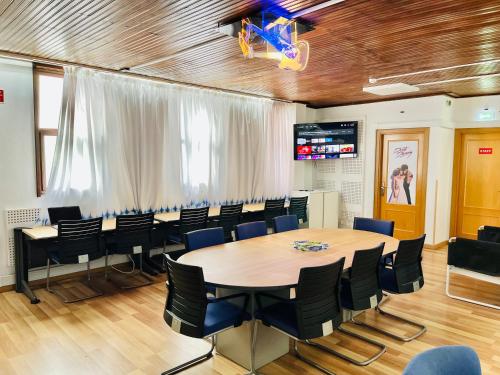 Lagos Central Rock School Hostel ,Algarve – Lagos, 