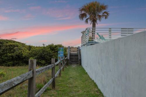 Apartment image 10