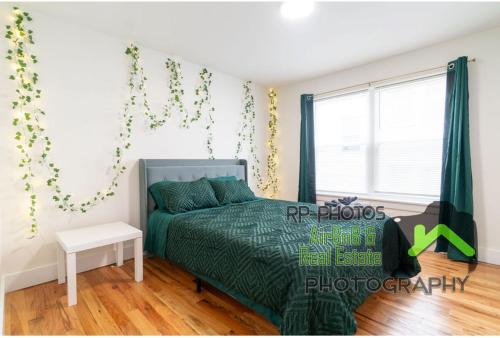 Divine Essence image