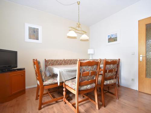 Cottage in Neuastenberg near the ski area