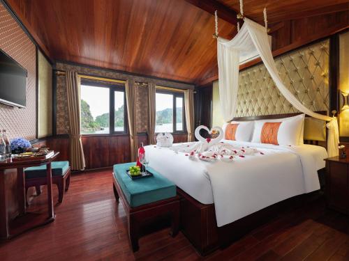 Junior Suite with Ocean View image 5