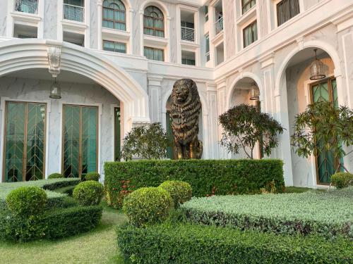 The Empire Tower Pattaya 3