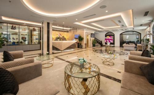 Halios Halong Hotel in Hạ Long