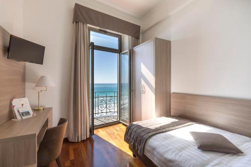 Standard Single Room with Sea View