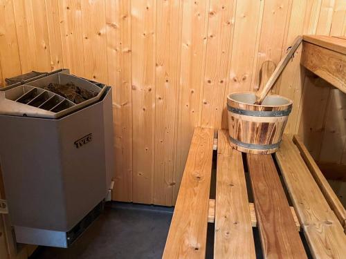 ซาวน่า, 6 person holiday home in Leikanger in เลคานเกอ