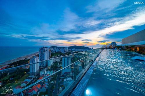 Erica's House - Oceanview The Song Vung Tau  - 수영장