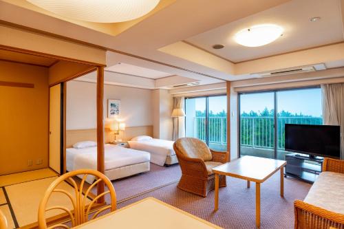 Room with Tatami Area - Non-Smoking