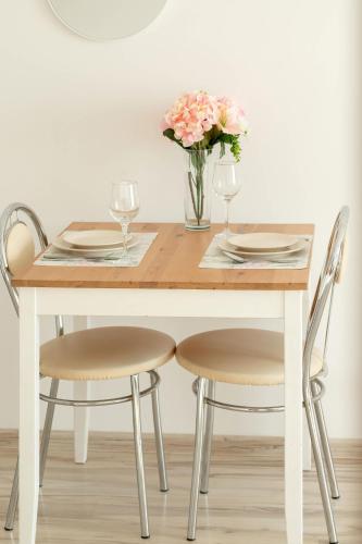 Instalações, Spacious Apartment with Balcony in Gdańsk by Rent like home (Spacious Apartment with Balcony in Gdansk by Rent like home) in Lostowice