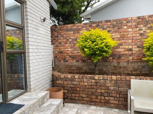 Garden, AfricaLove Guest Condo in Gonubie