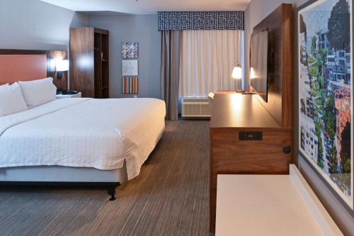 Hampton Inn Fremont - image 7